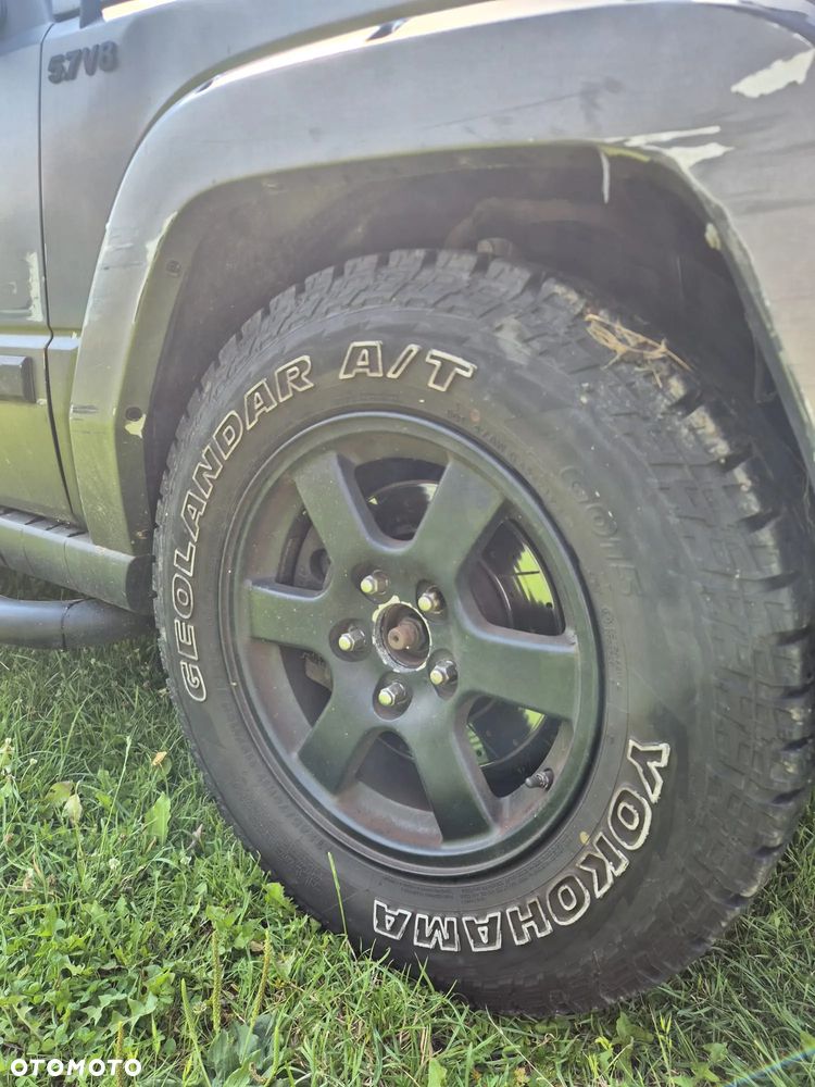 Jeep Commander - 12