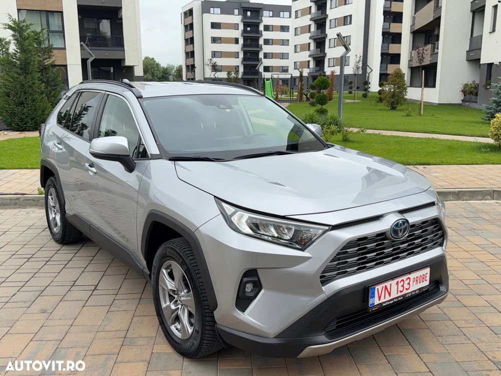 Toyota RAV4 - 16