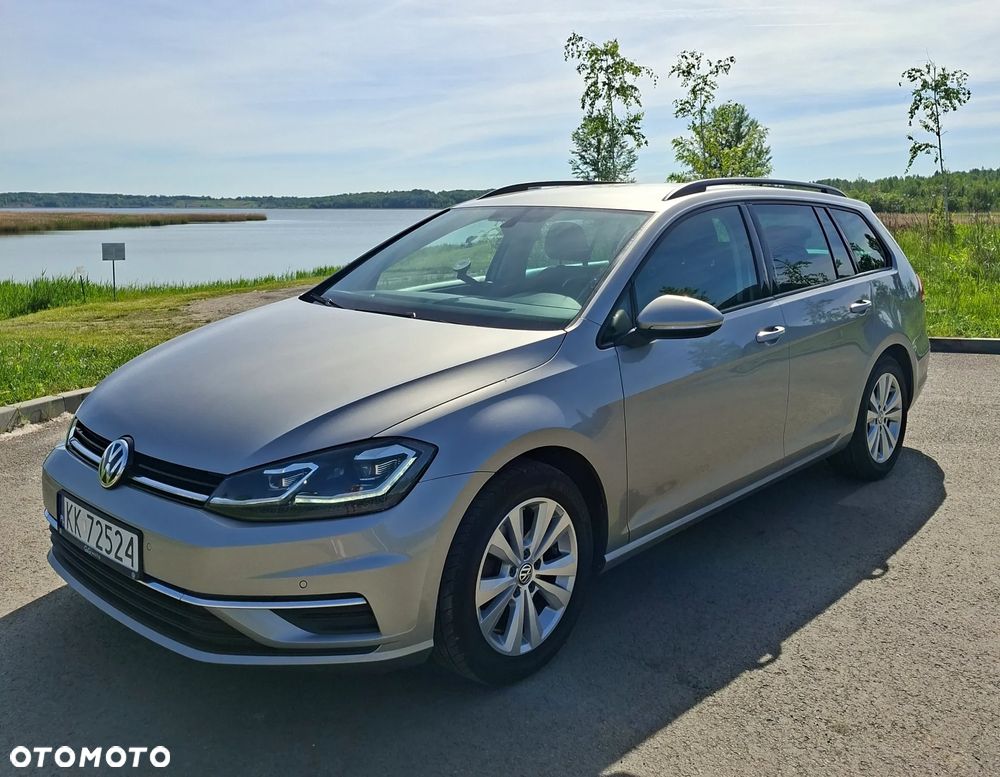 Volkswagen Golf 1.6 TDI BMT Comfortline - 1