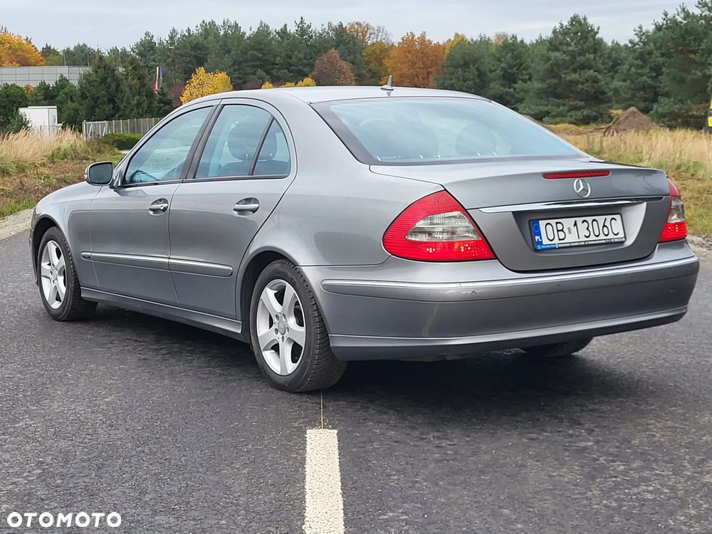 Mercedes-Benz Klasa E - 6