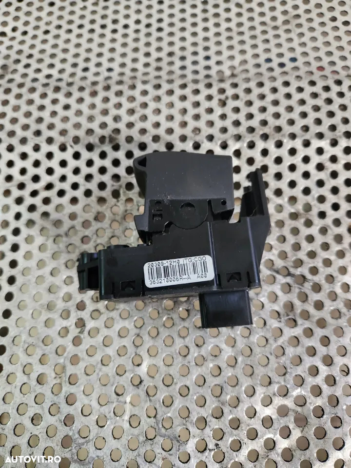 Buton Frana De Mana Electrica Renault Scenic 3 Megane 3 Grand Scenic 3 An 2008-2009-2010-2011-2012 Dezmembrez Renault Grand Scenic 1.5 Dci An 2009-2010-2011-2012 Manual 6+1 Trepte 2x4 - 4