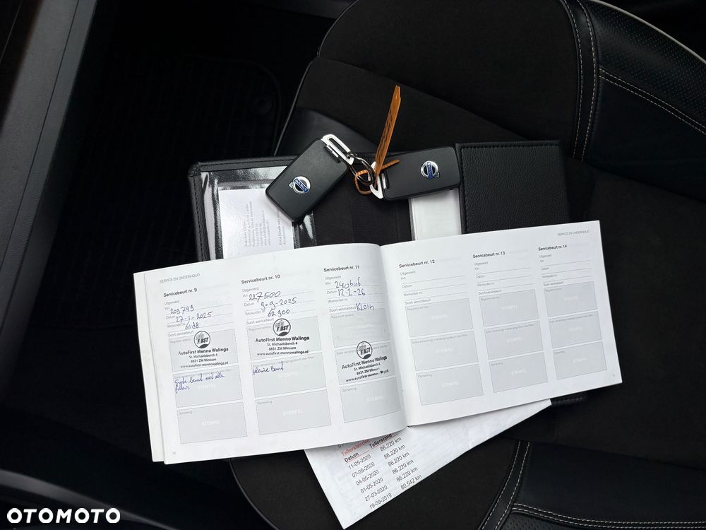 Volvo V40 D2 RDesign - 33