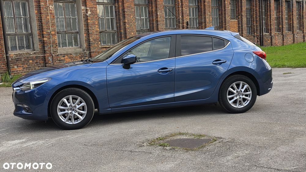 Mazda 3 SKYACTIV-G 120 Signature+ - 10