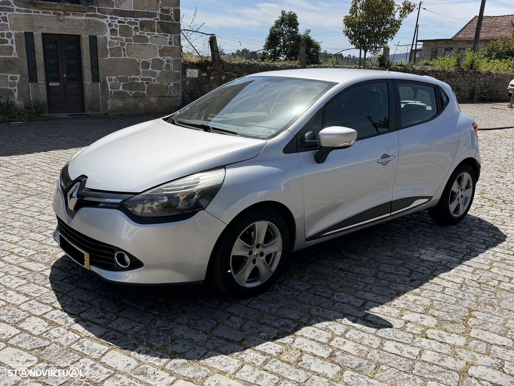 Renault Clio Energy dCi 90 EDC Limited - 12