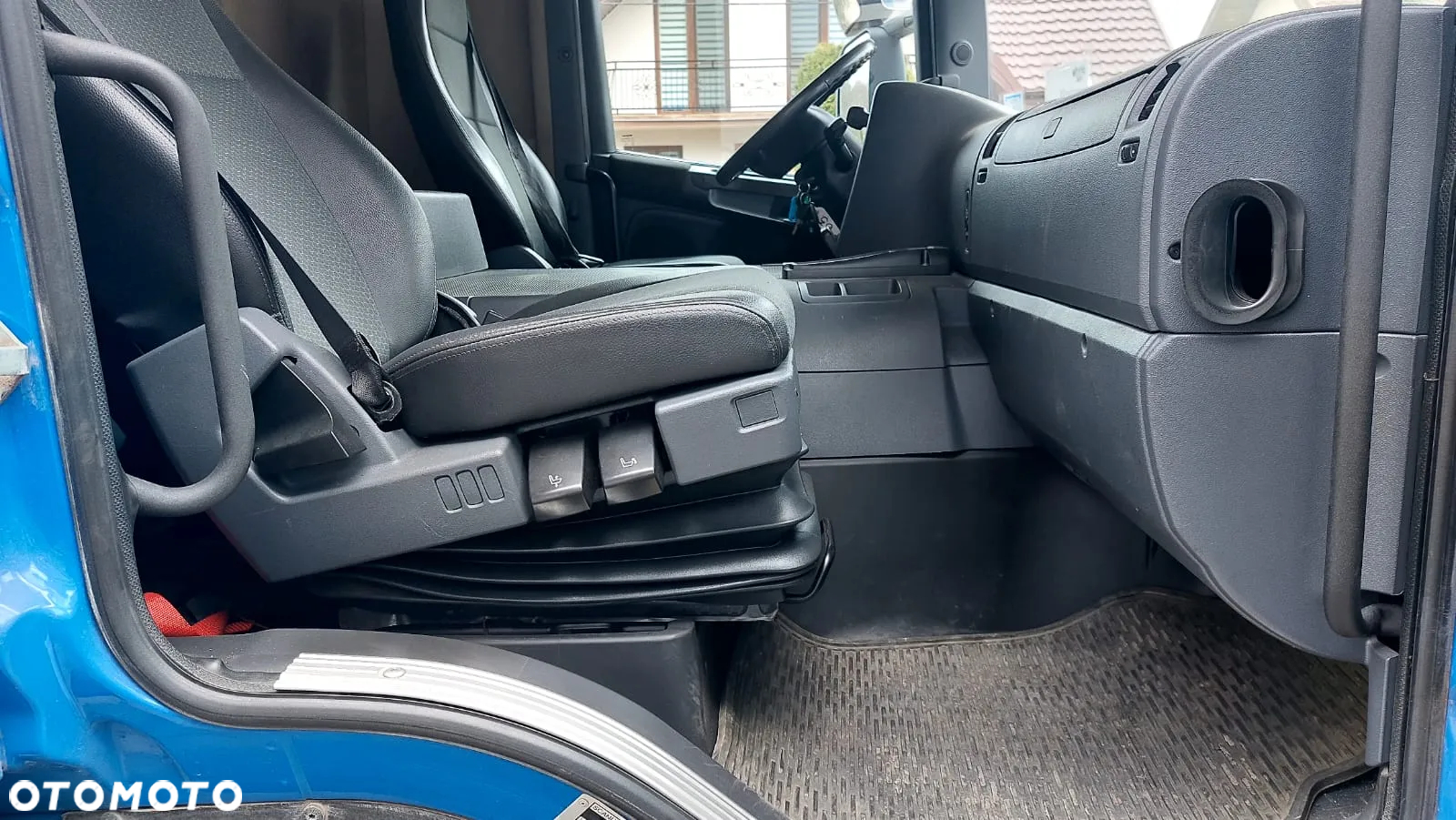 Scania P230 4x2 - 27