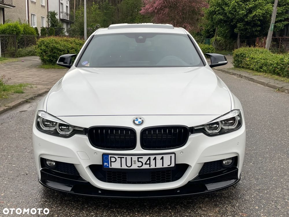 BMW Seria 3 330e iPerformance M Sport - 5