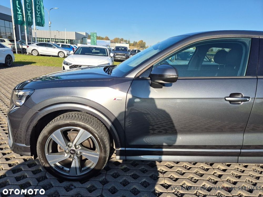 Audi Q2 - 10