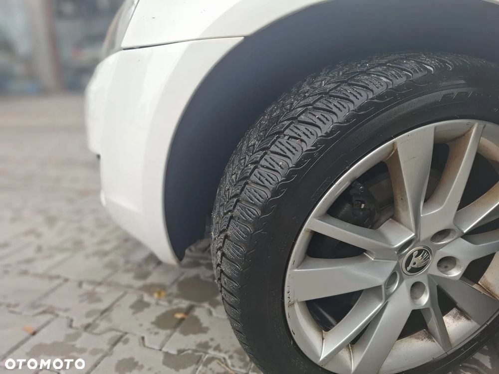 Skoda Octavia 2.0 TDI Ambition DSG - 14