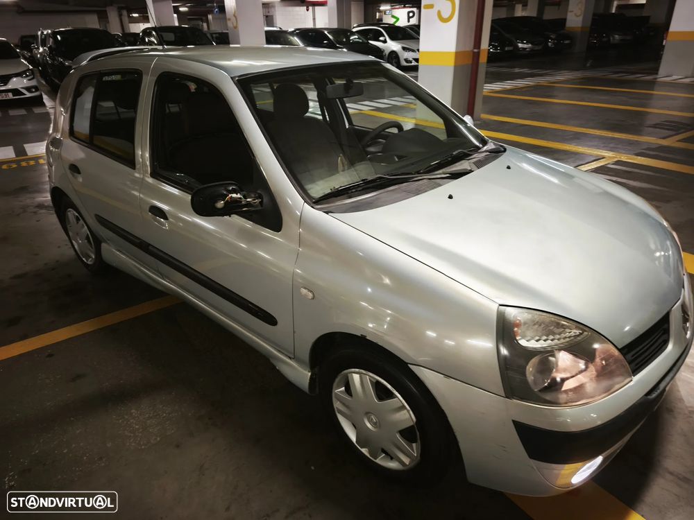 Renault Clio 1.2 Confort Authentique - 19