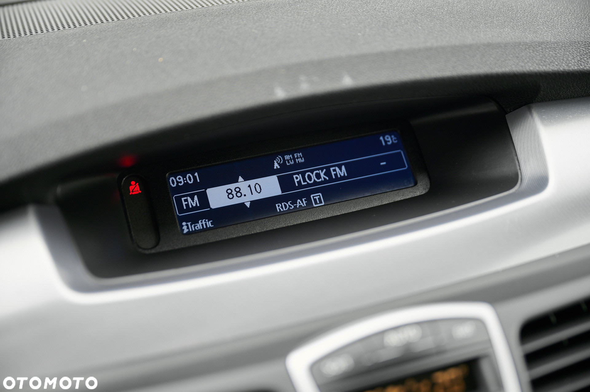 Renault Laguna Coupe dCi 150 FAP - 37