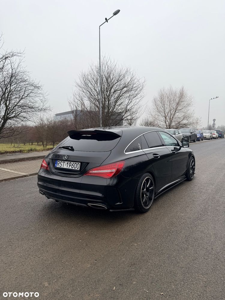 Mercedes-Benz CLA 220 4-Matic - 6