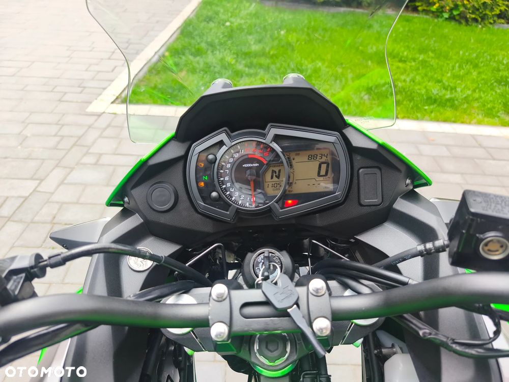 Kawasaki Versys-X 300 - 24