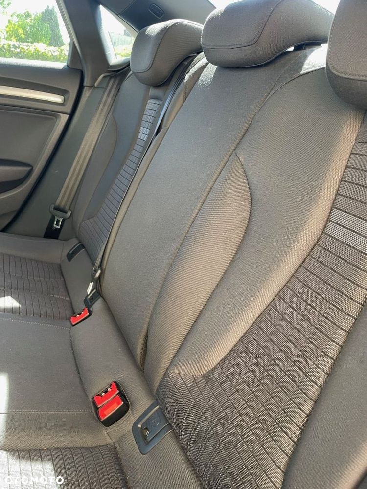 Audi A3 Limousine 1.6 TDI S tronic - 36