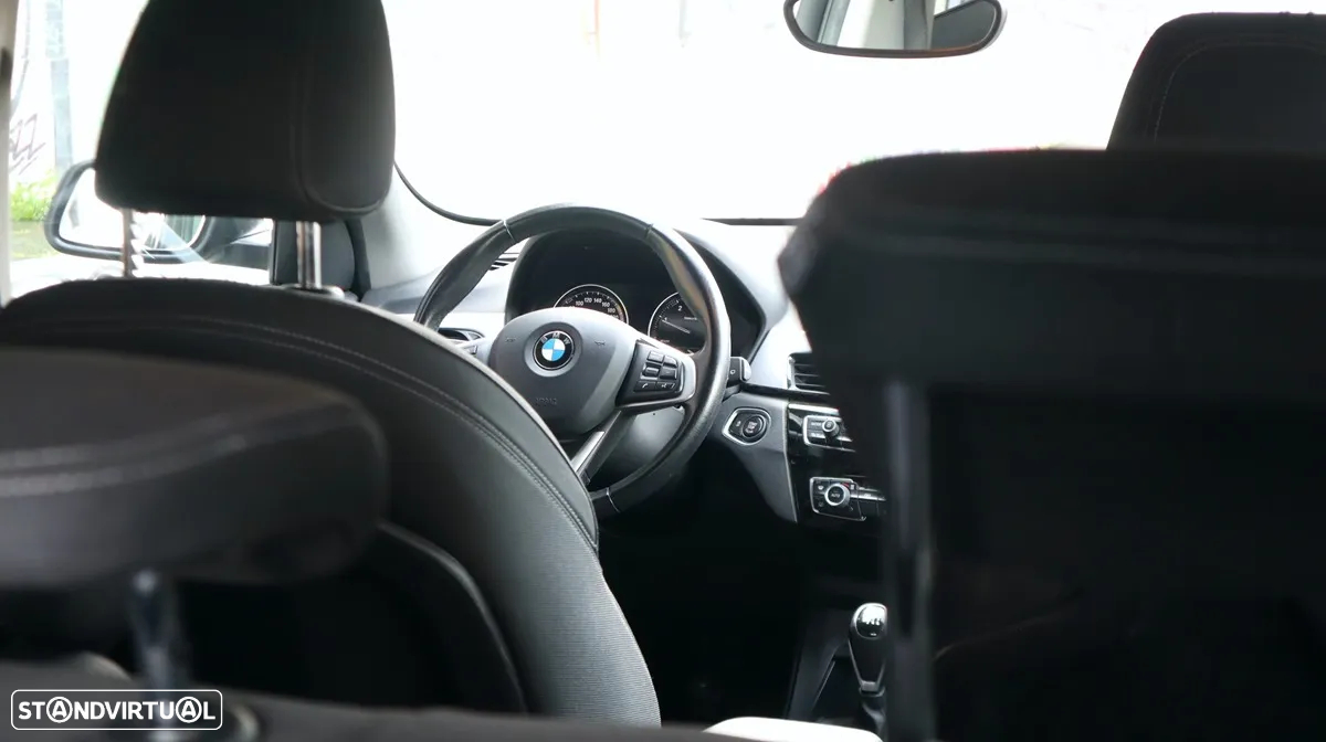 BMW X1 16 d sDrive Advantage - 40