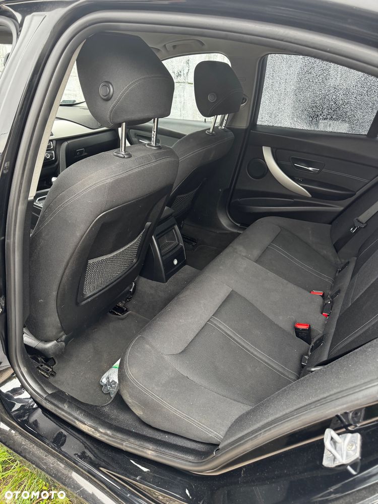 BMW Seria 3 - 19