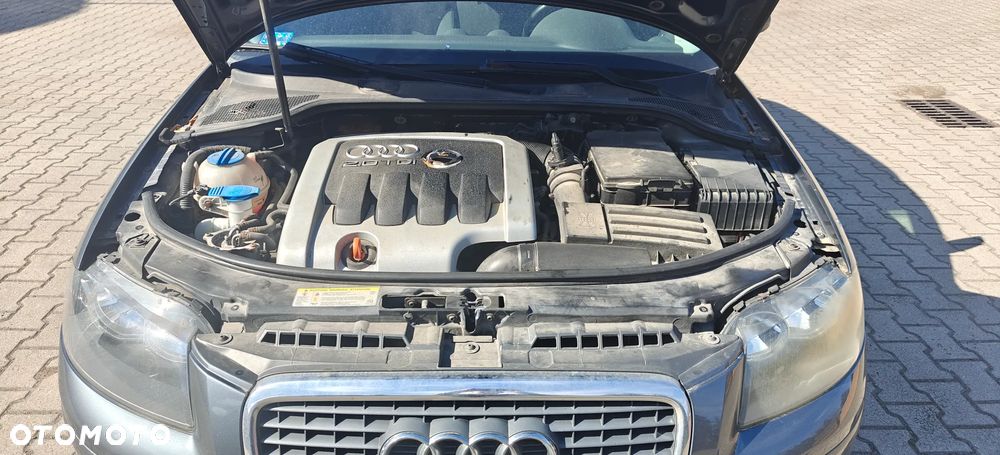 Audi A3 Sportback 2.0 TDI Ambiente - 9