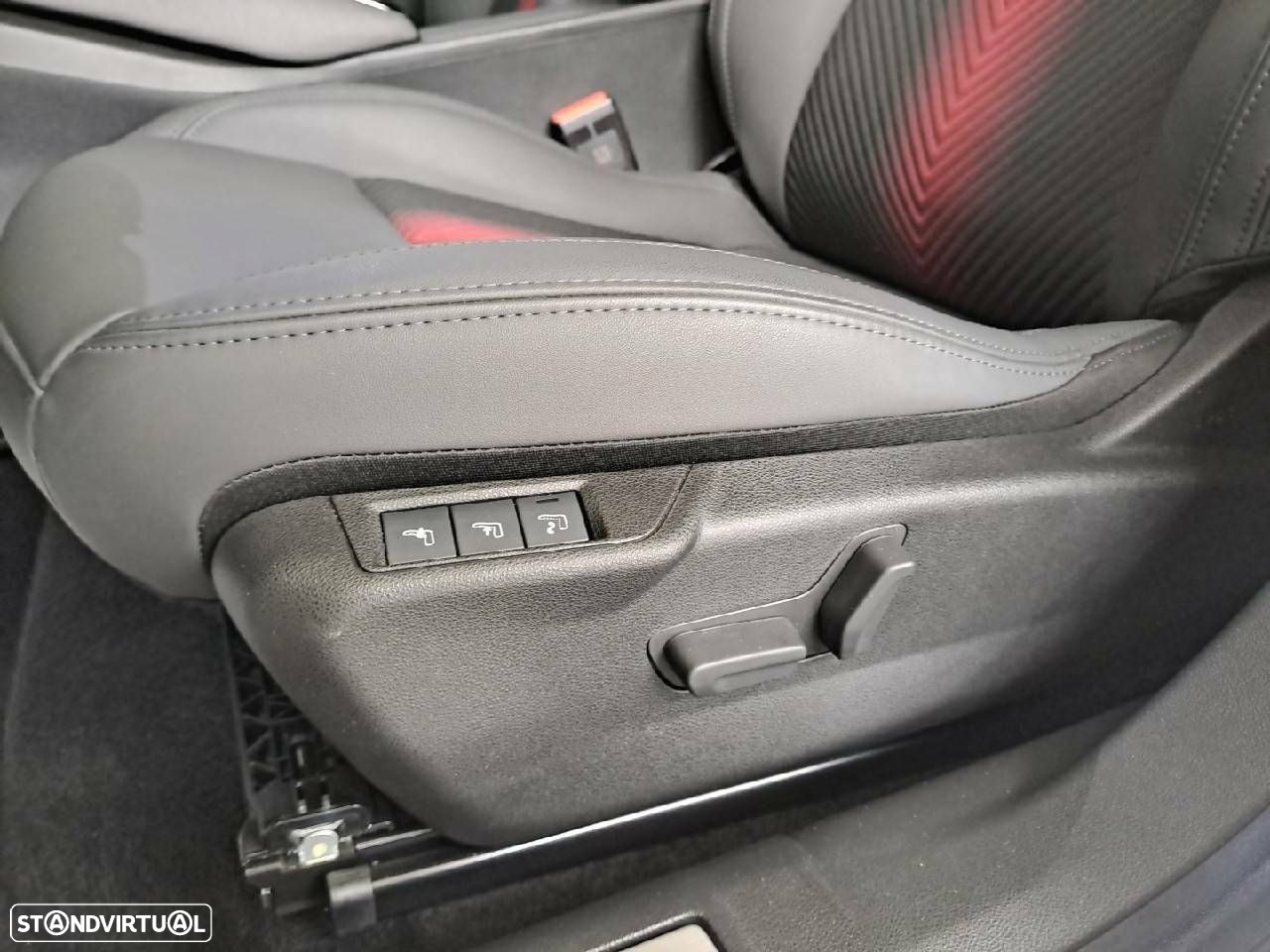Alfa Romeo Junior 1.2 Speciale eDCT6 - 13