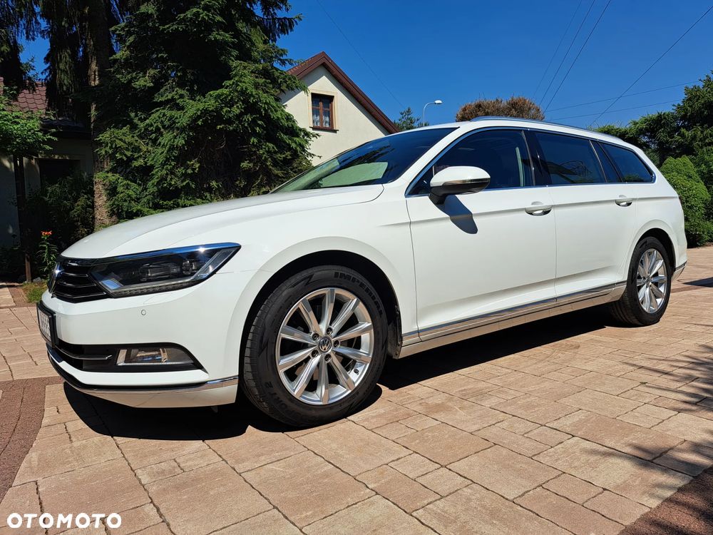 Volkswagen Passat 2.0 TDI SCR (BlueMotion Technology) DSG Highline - 1