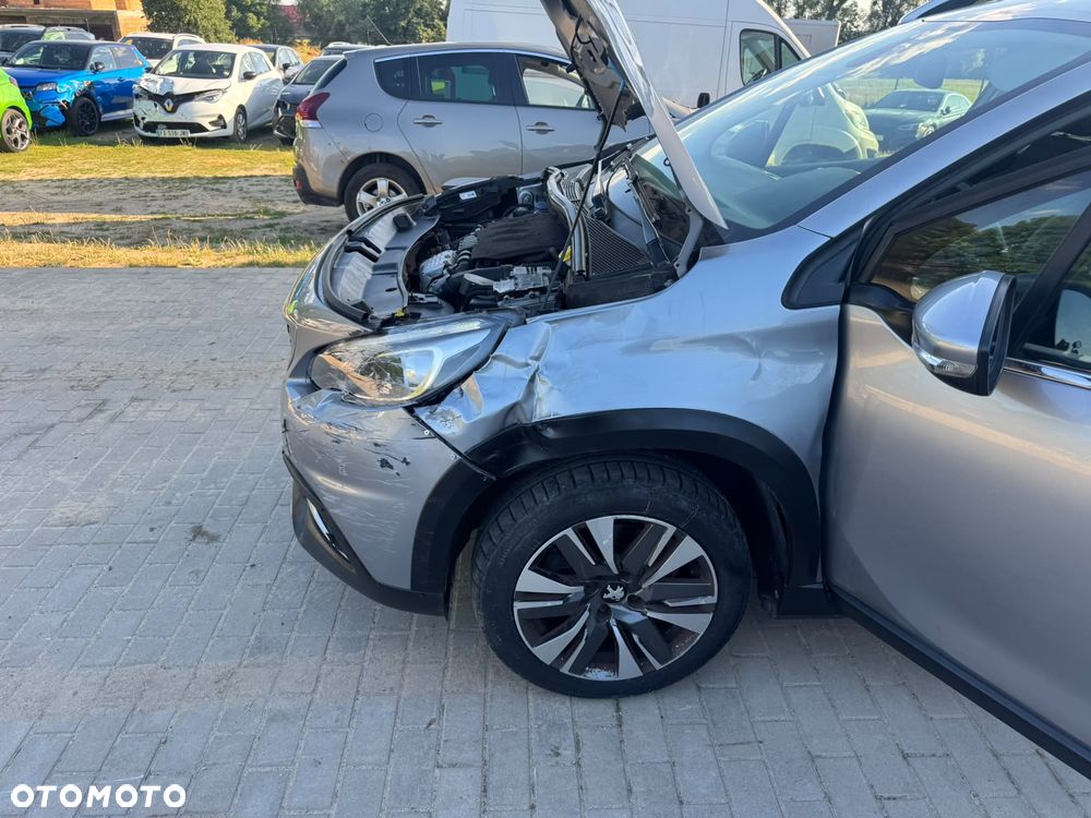 Peugeot 2008 PureTech 110 GPF Stop&Start EAT6 Allure - 9