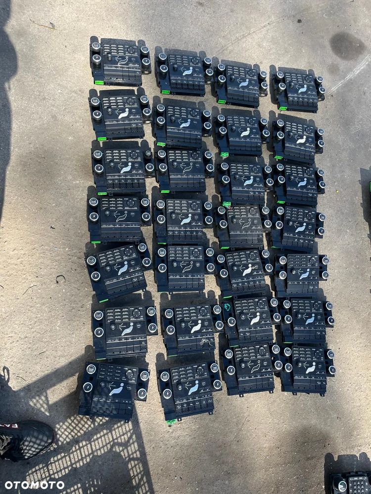 panel radia klimy klimatyzacji volvo xc60 xc70  v60 s60 v40rozne - 3