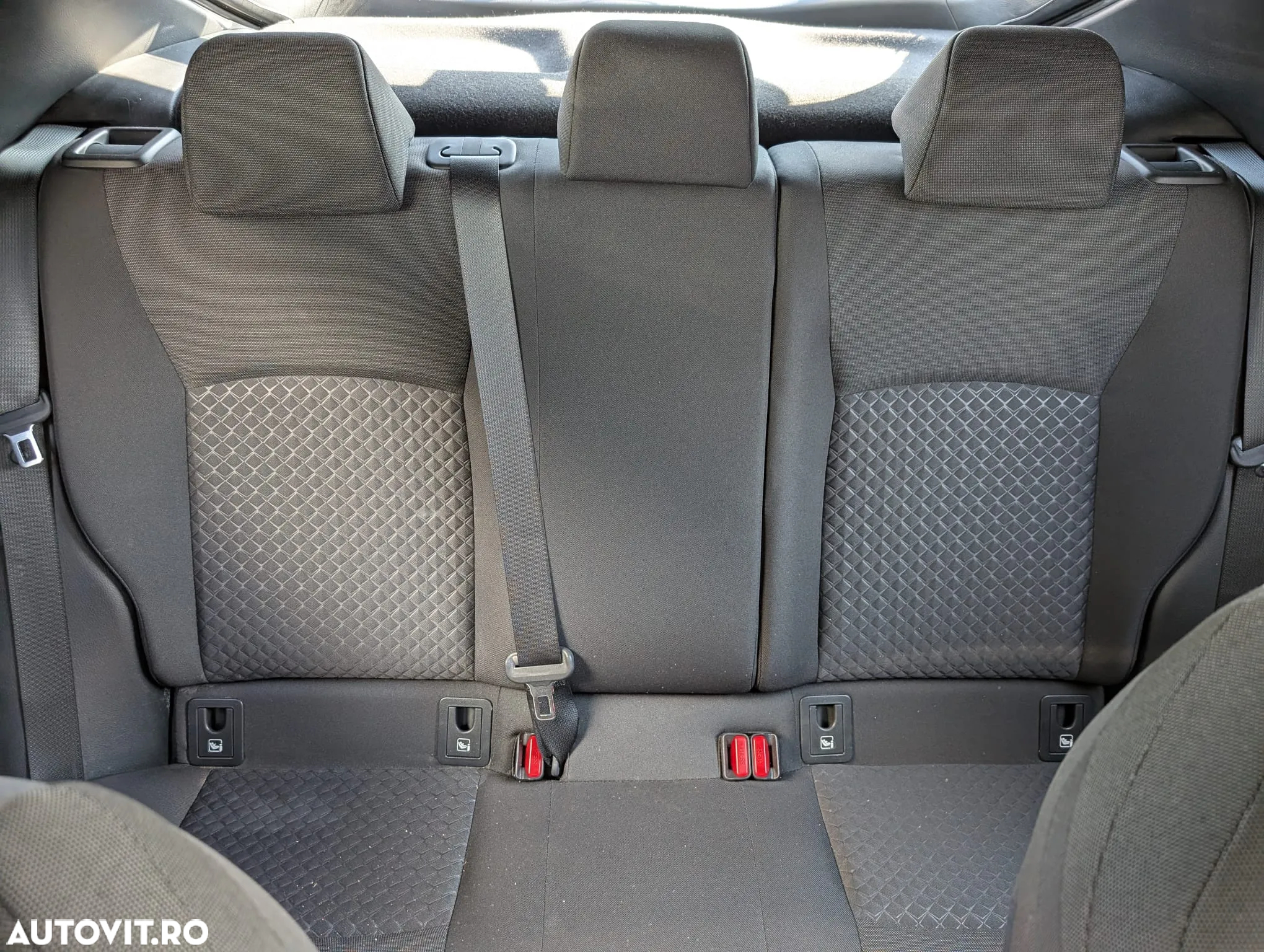 Toyota C-HR 1.8 HSD 122 CP 4x2 CVT Core - 12