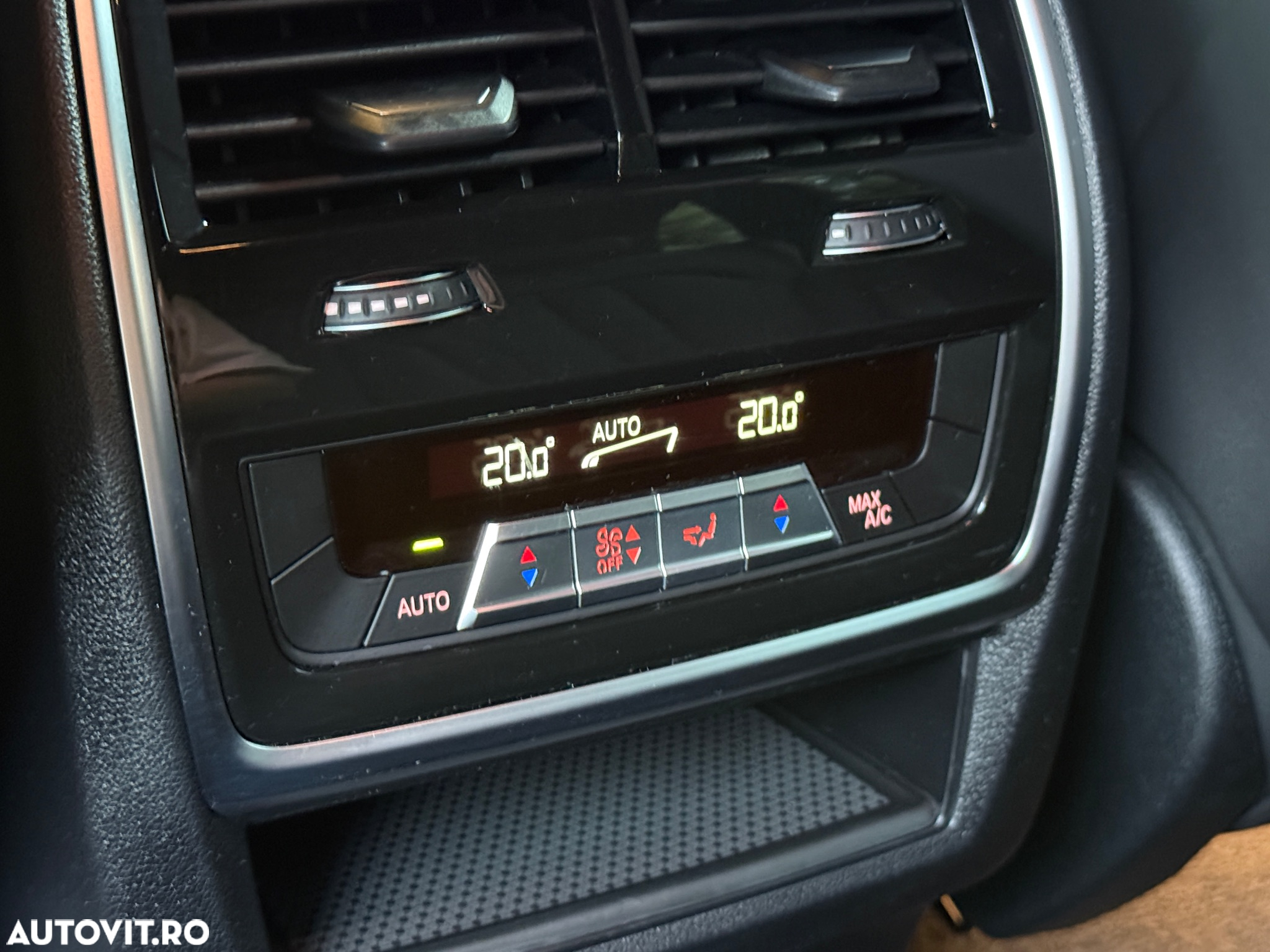 BMW X5 xDrive45e - 24