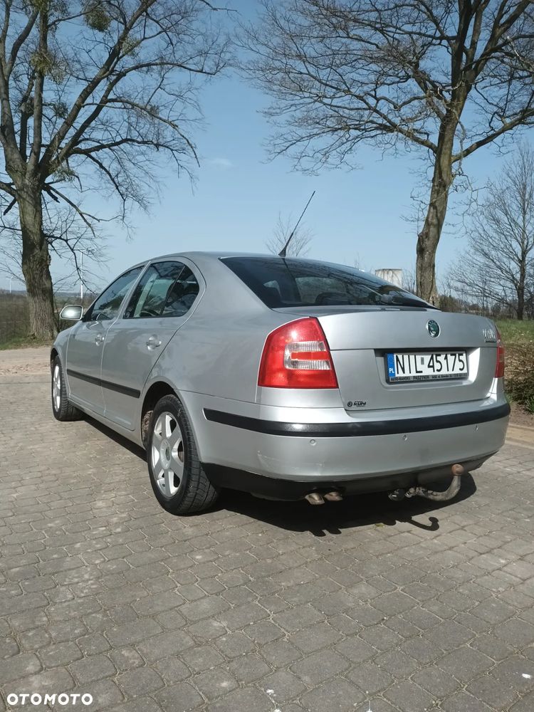 Skoda Octavia 2.0 TDI Ambiente - 14