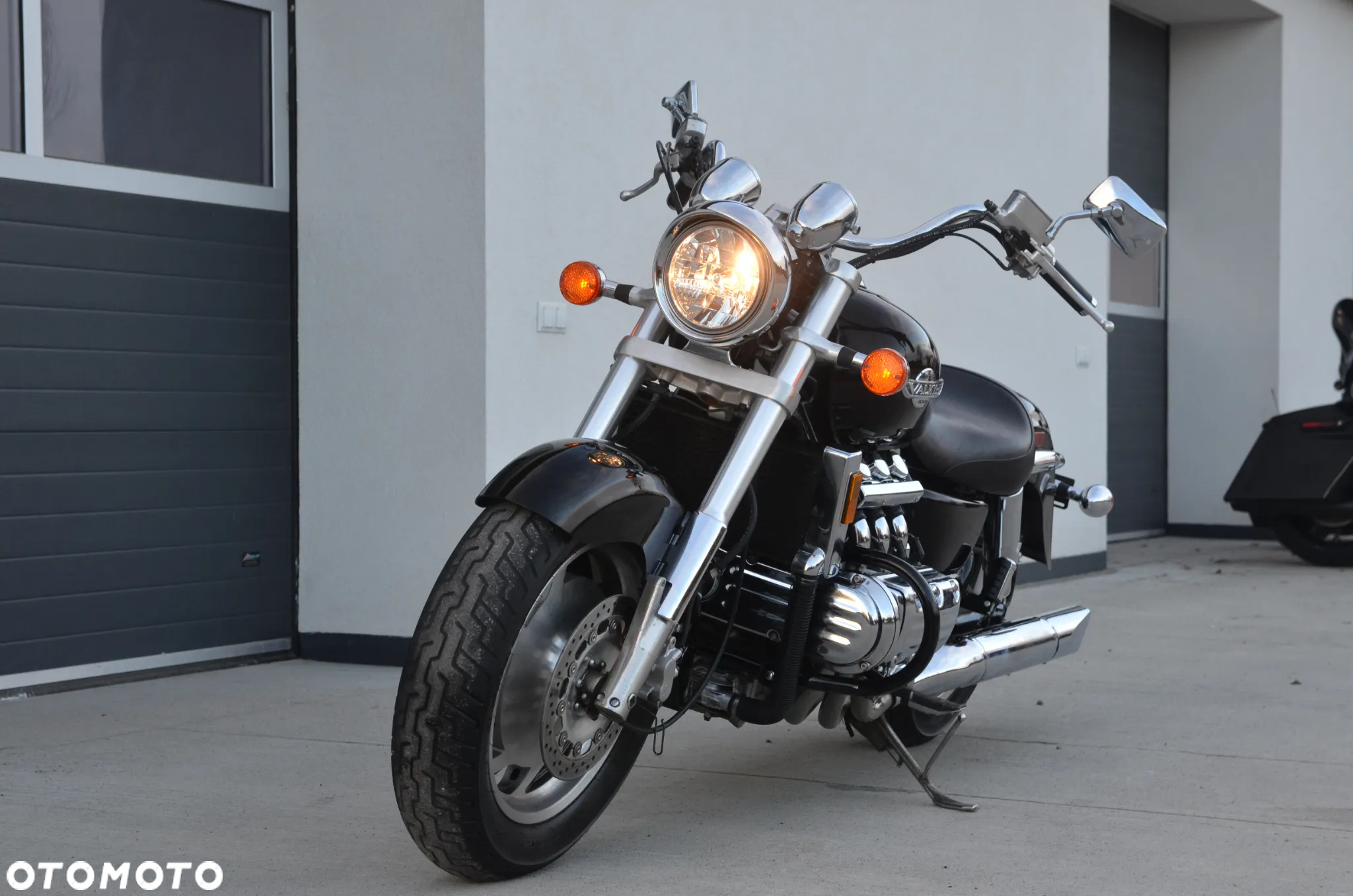 Honda GL - 12