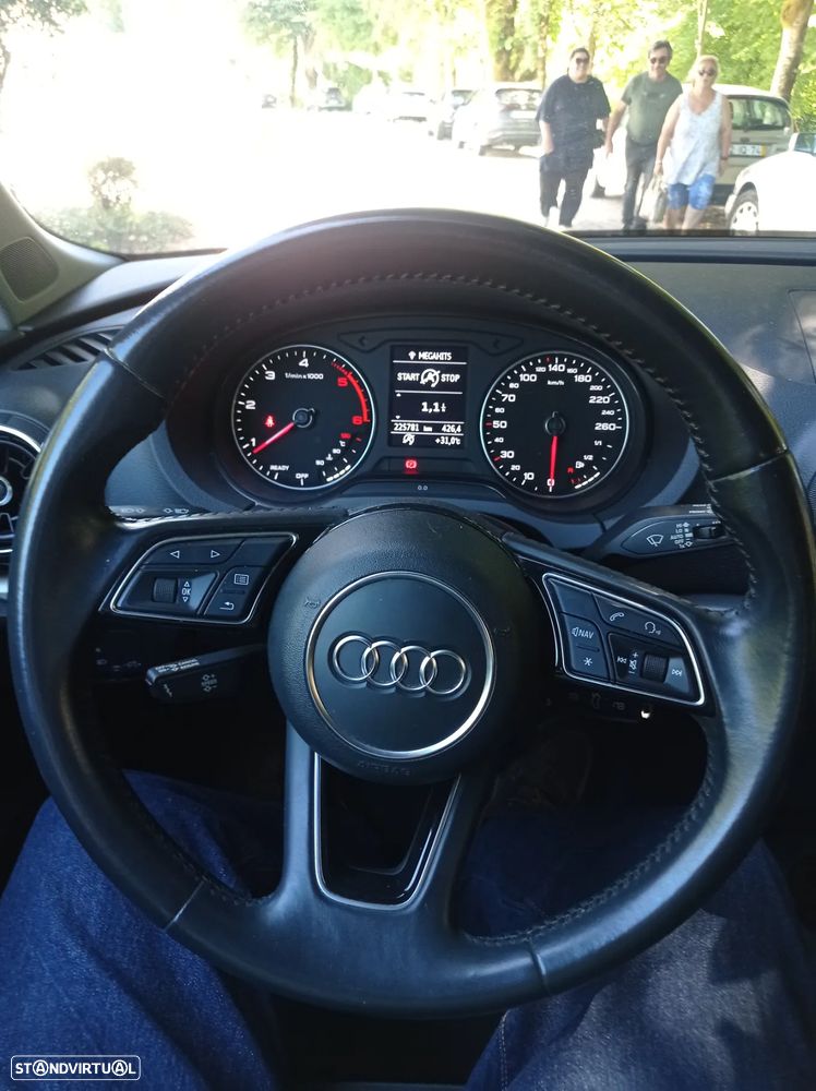 Audi A3 Sportback 1.6 TDI - 17