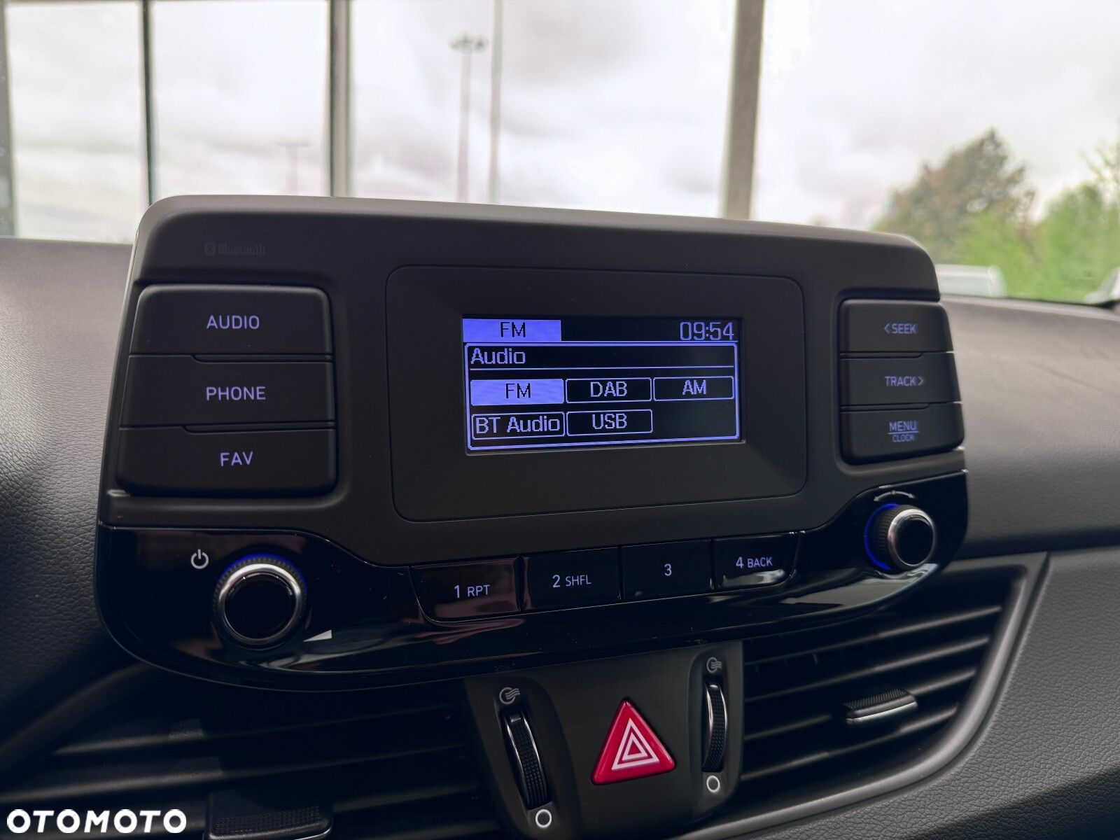 Hyundai i30 1.5 DPI Classic + - 36