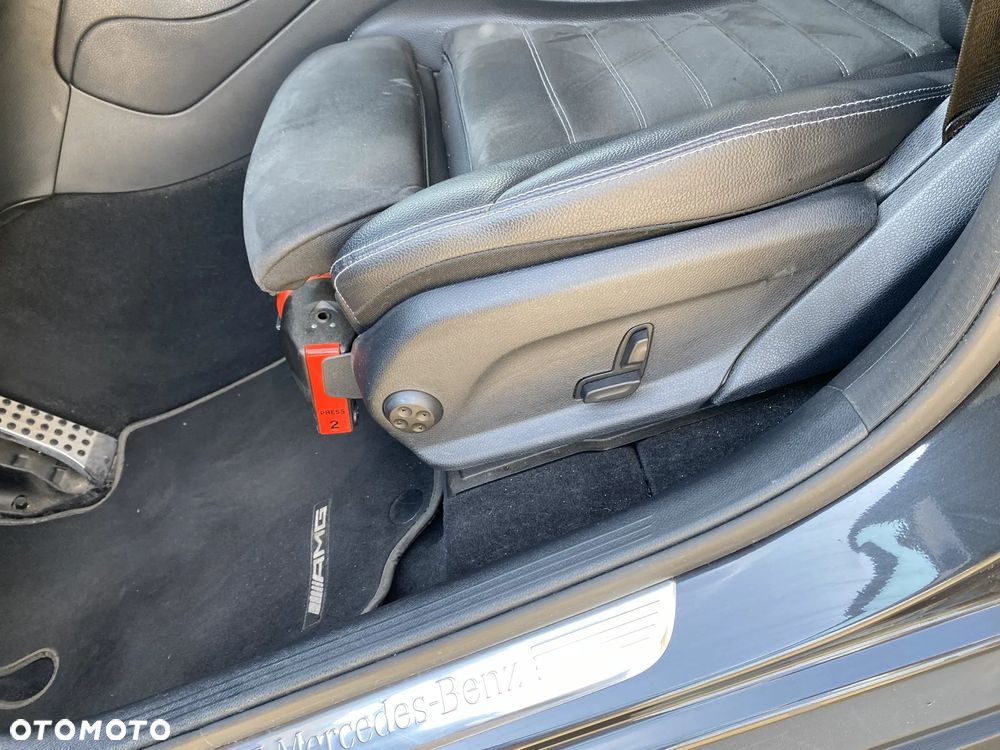 Mercedes-Benz GLC 300 e 4-Matic Business Edition - 16