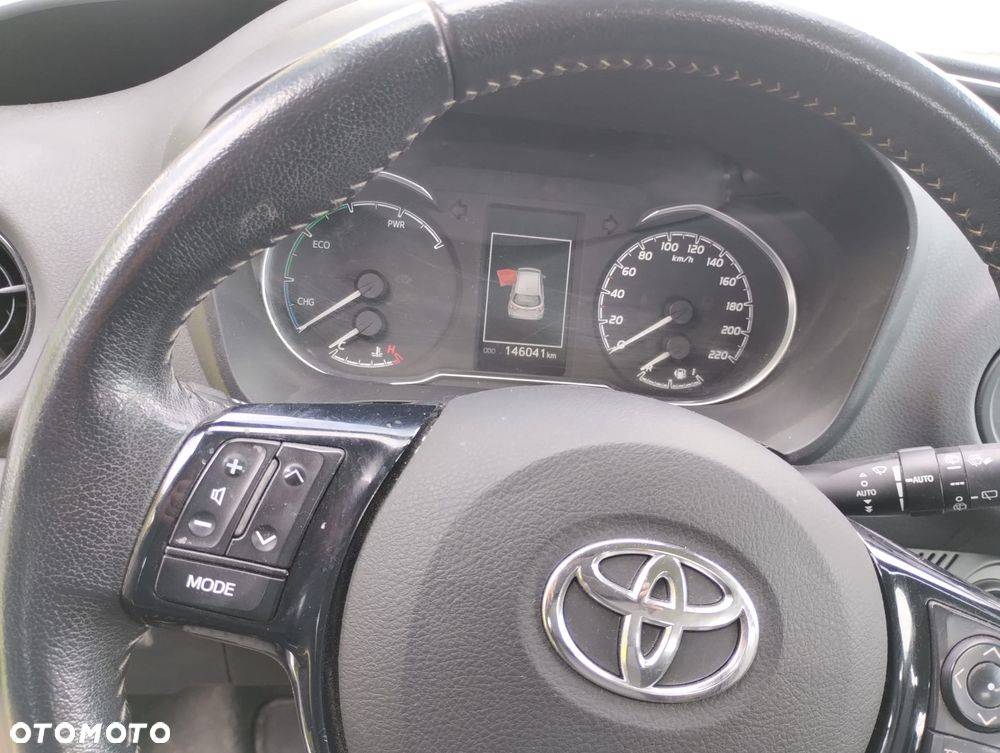 Toyota Yaris 1.5 VVT-i Selection - 7