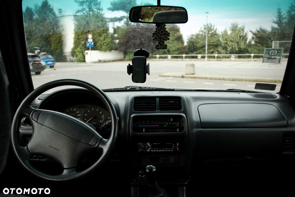 Suzuki Vitara - 24