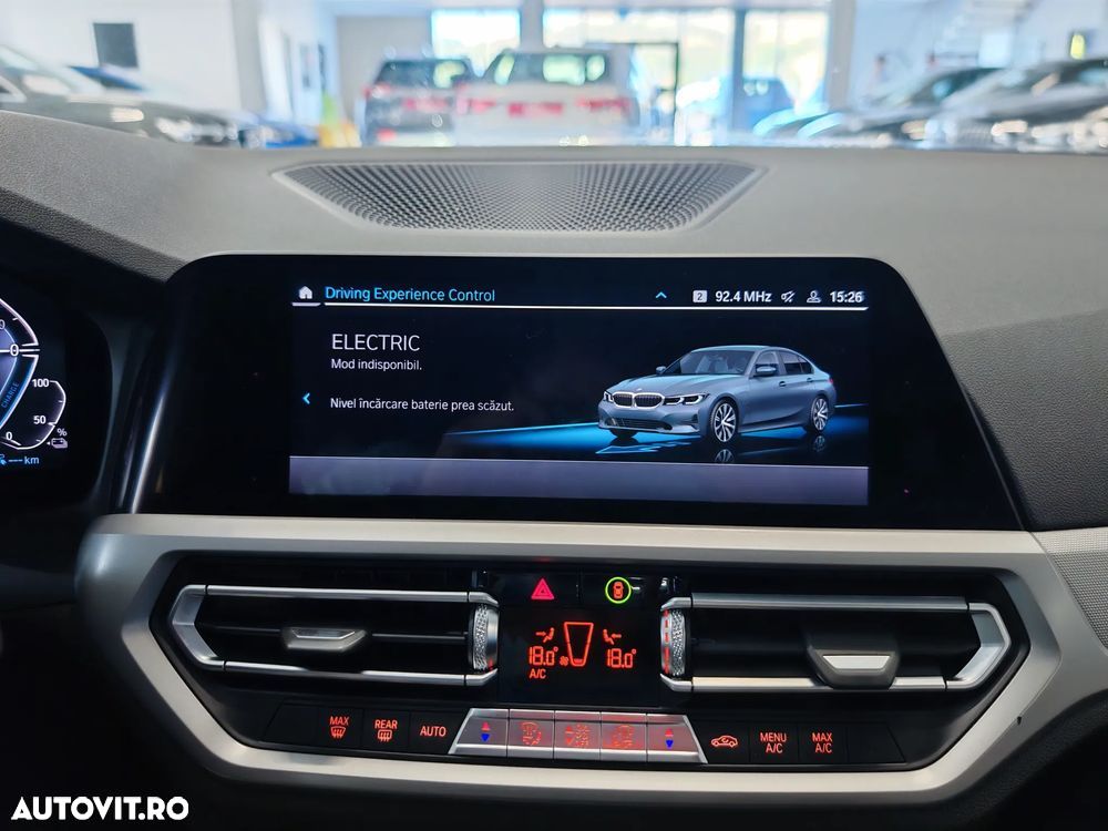 BMW Seria 3 330e AT PHEV - 16