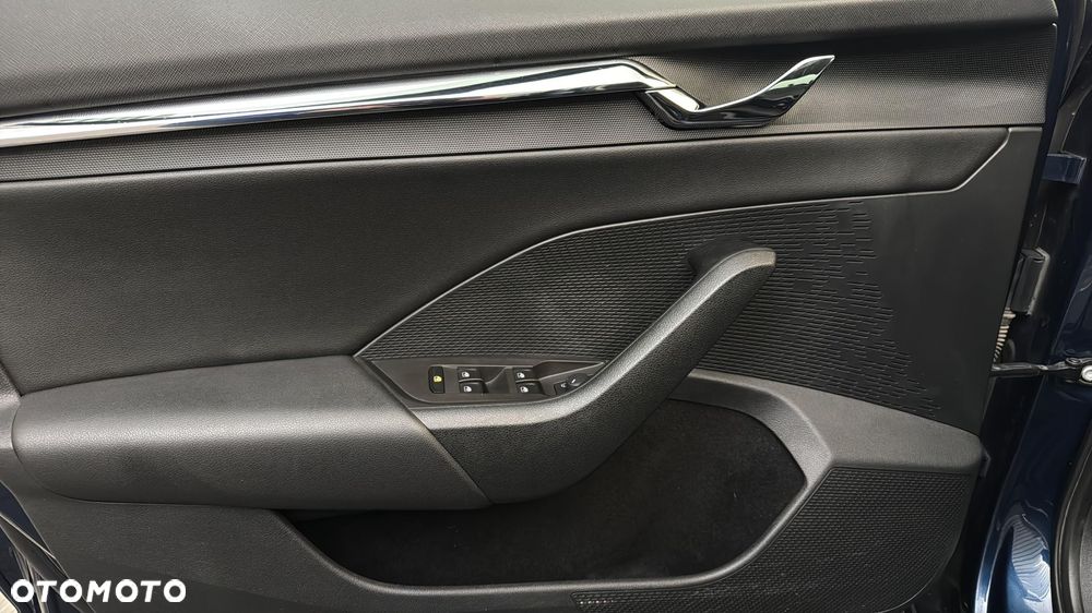 Skoda Octavia 2.0 TDI Style DSG - 11