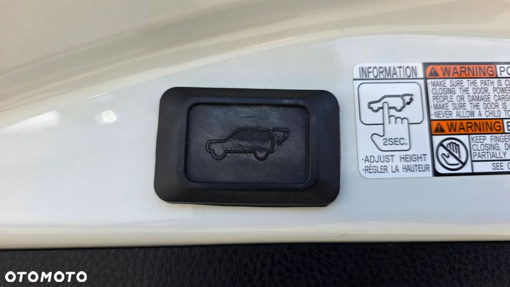 Toyota RAV4 2.0 Premium 4x4 MS - 12