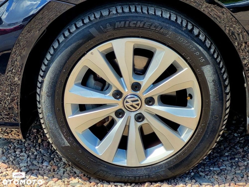 Volkswagen Golf - 19