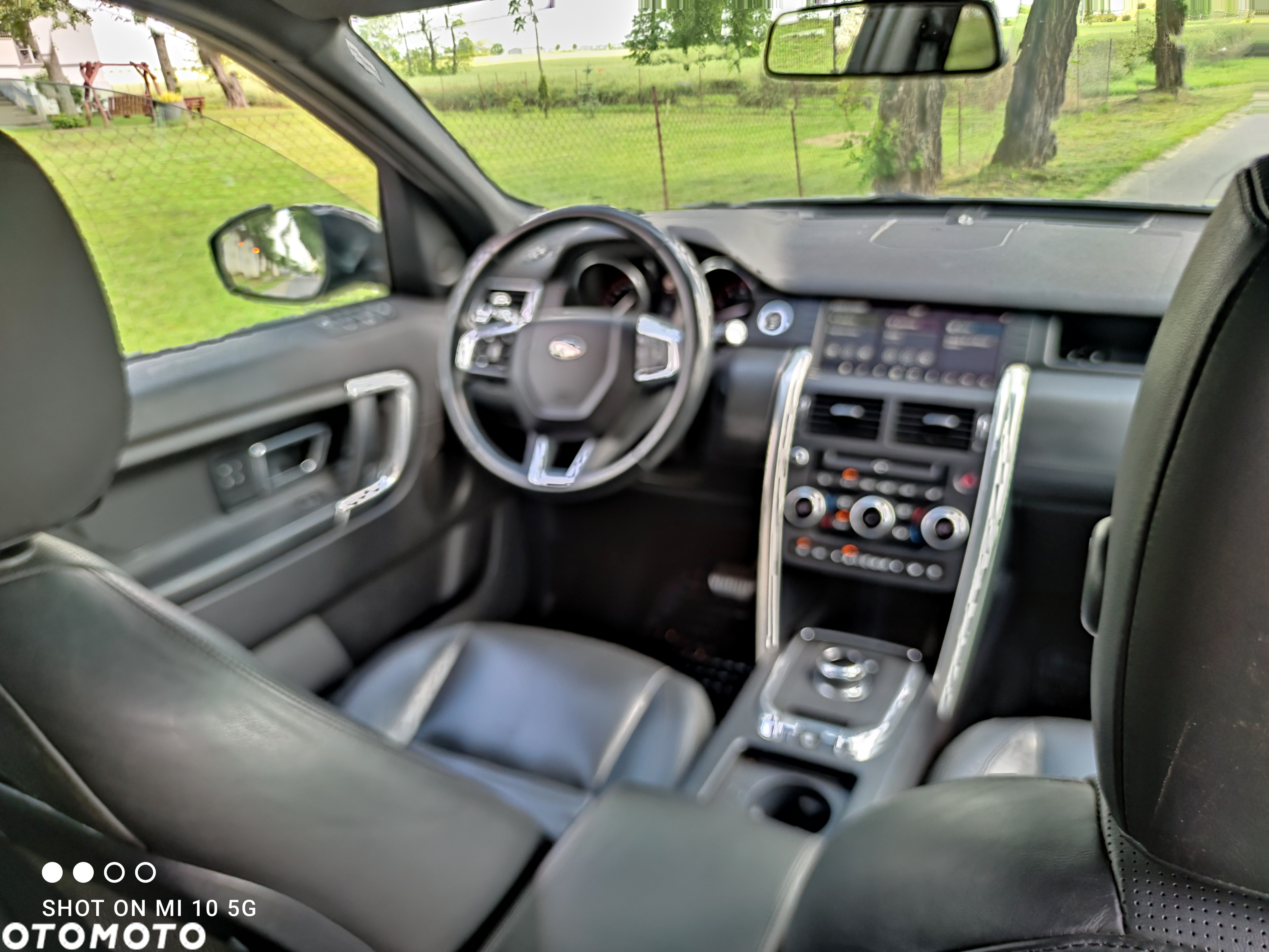 Land Rover Discovery Sport 2.0 Si4 HSE Luxury - 19