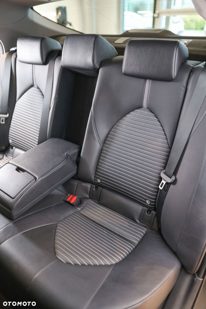 Toyota Camry 2.5 Hybrid Prestige CVT - 13
