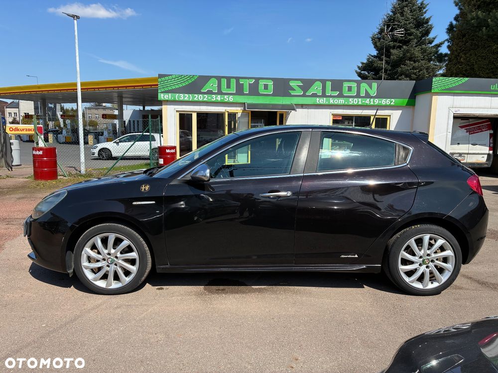 Alfa Romeo Giulietta - 8