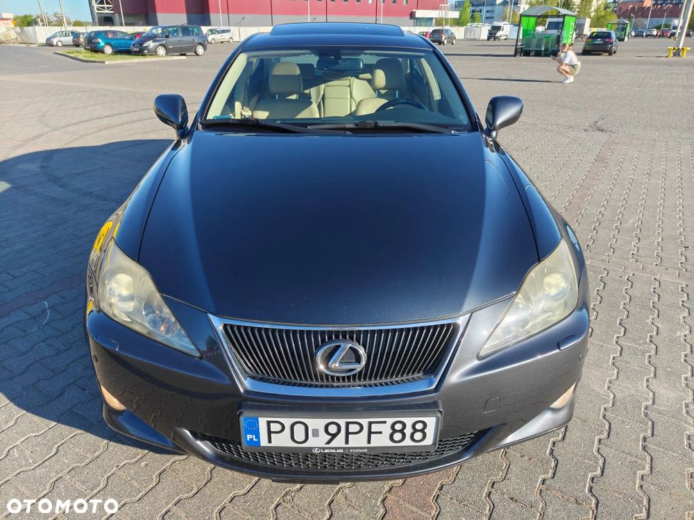 Lexus IS 250 Executive Line - 2
