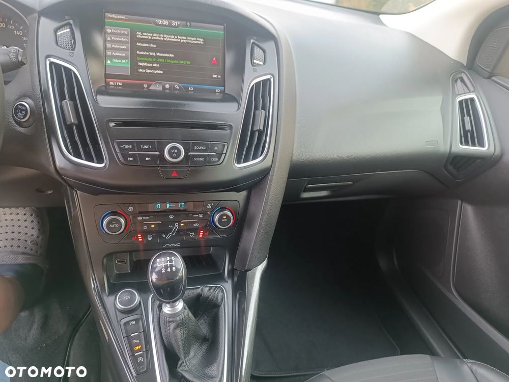 Ford Focus 1.6 TDCi DPF Start-Stopp-System Titanium - 28