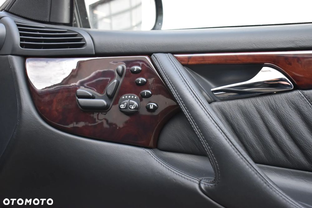 Mercedes-Benz CL - 20