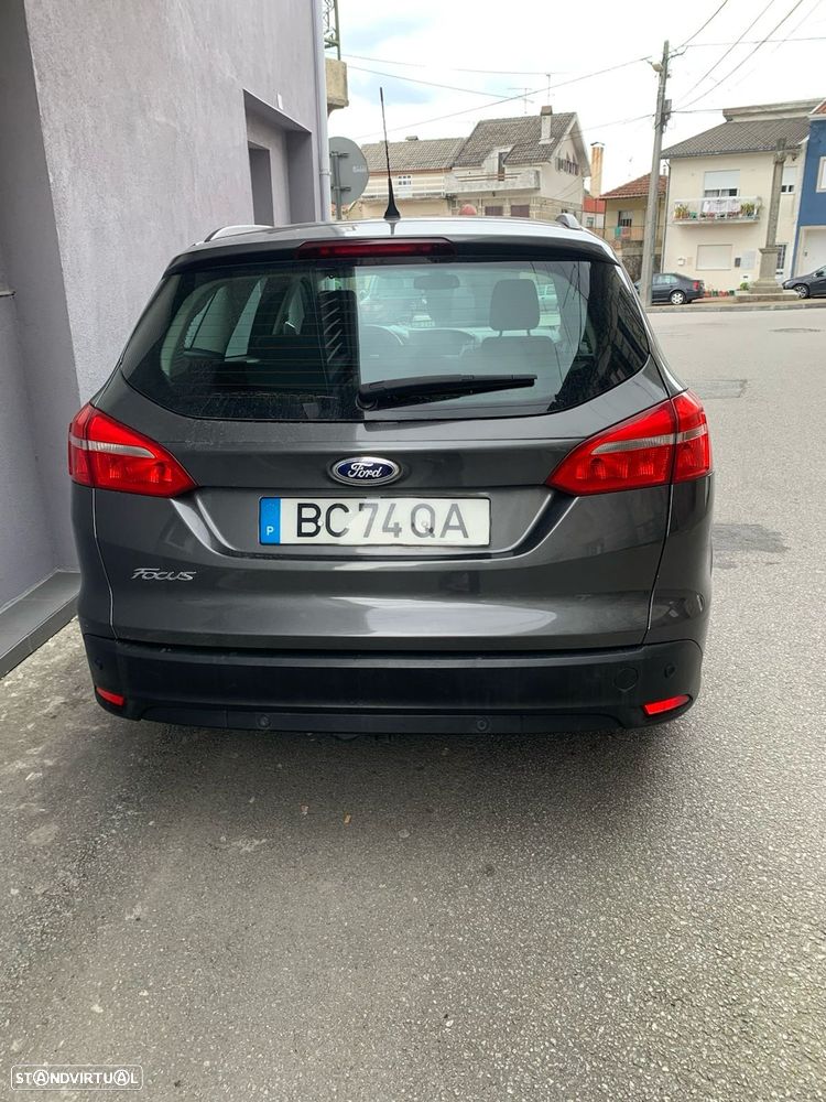 Ford Focus SW 1.5 TDCi Titanium ECOnetic - 3