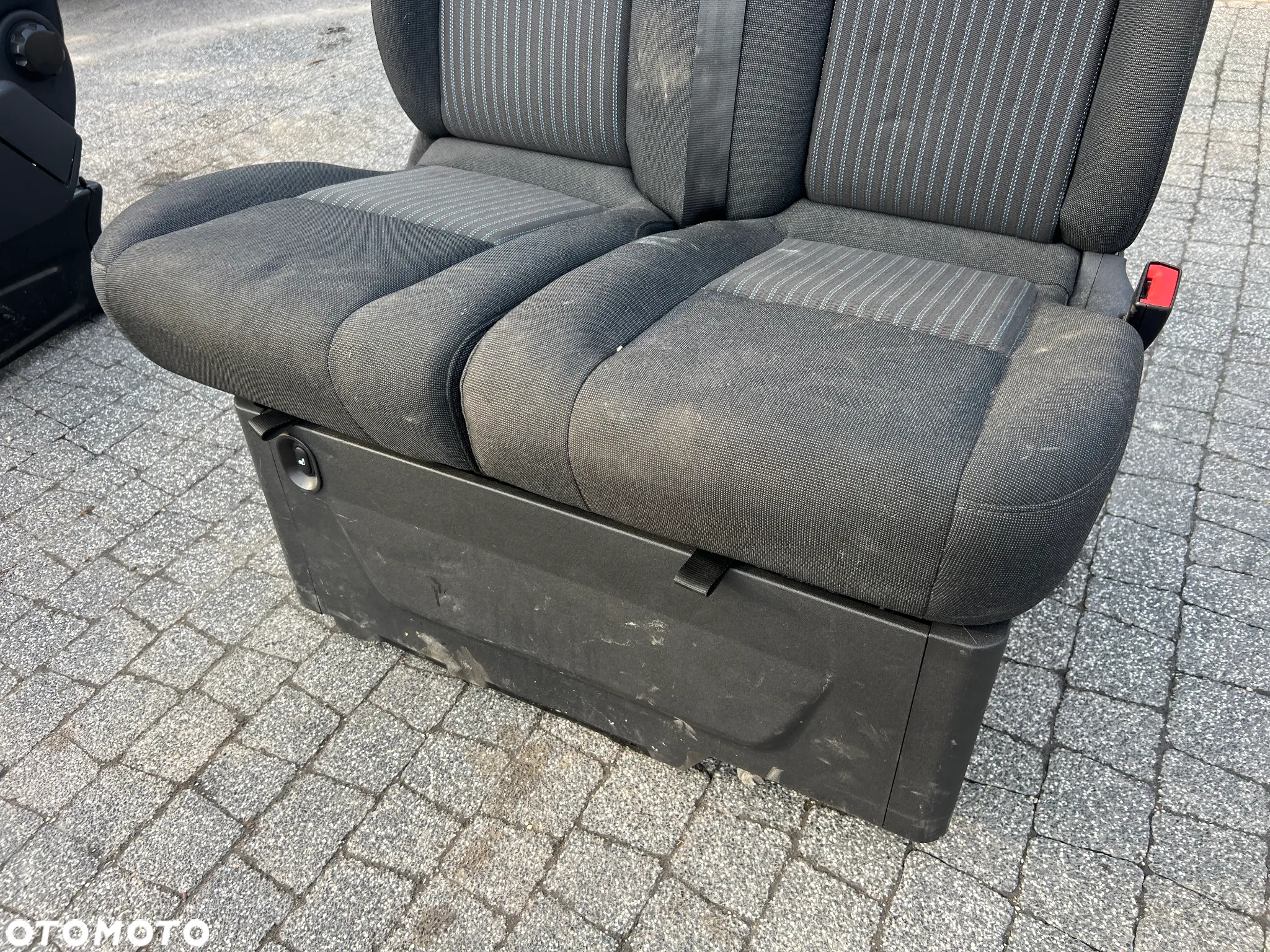 KANAPA FOTEL FOTELE ŁAWKA DWÓJKA FORD TRANSIT MK8 PODGRZEWANE - 2