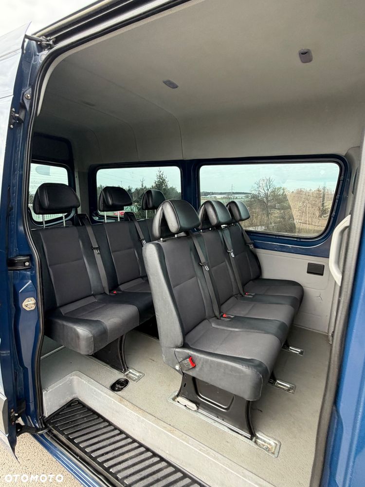 Mercedes-Benz Sprinter - 7