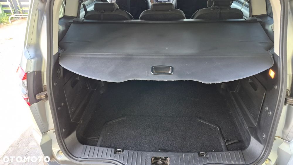 Ford S-Max 2.0 TDCi DPF Trend - 15