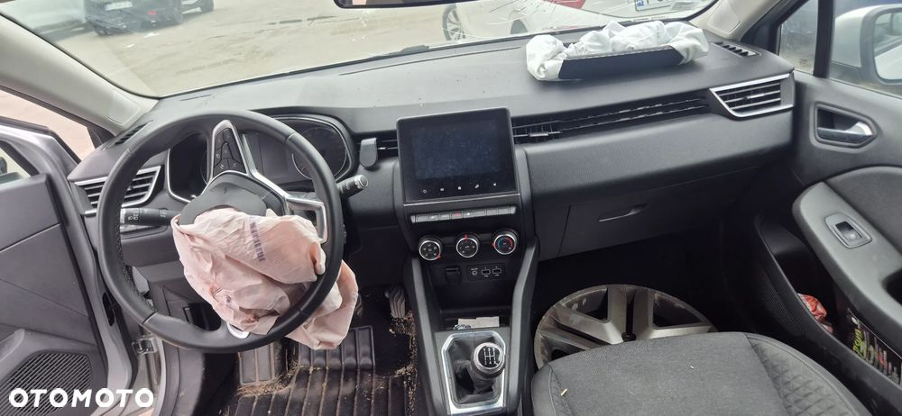 Renault Clio 1.0 TCe Intens - 19