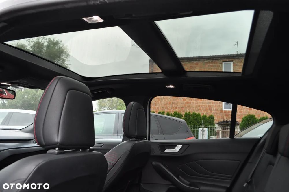 Ford Focus 1.0 EcoBoost Hybrid ST-LINE VIGNALE - 35