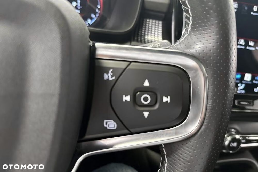 Volvo XC 40 T5 Recharge DKG RDesign - 34